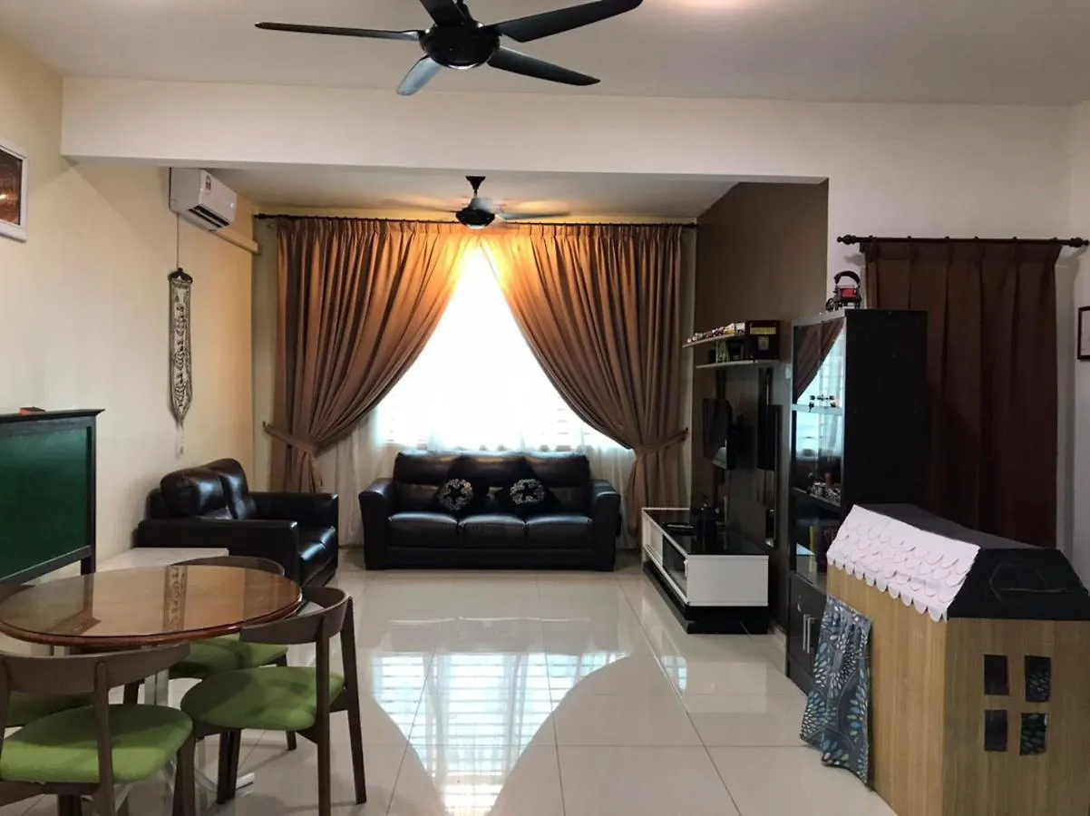 Me'Na Homestay, Sepang Kampong Salak Tinggi Apartment
